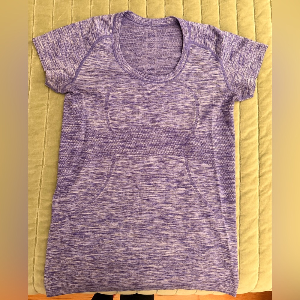Lululemon Swiftly Tech Short Sleeve Shirt Hip Length - Size 10
